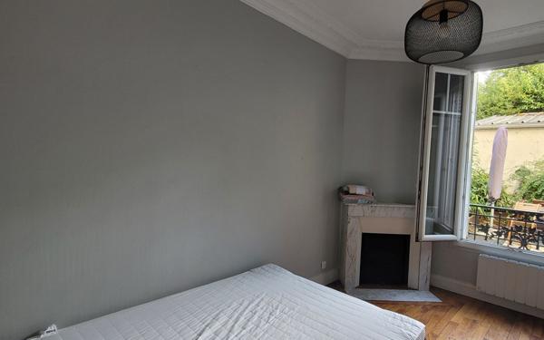 Appartement à louer    3 pièces • 48,61 m2 Issy-les-Moulineaux