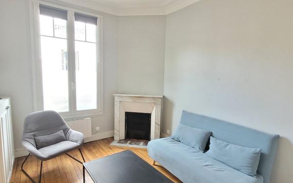 Appartement à louer    3 pièces • 48,61 m2 Issy-les-Moulineaux