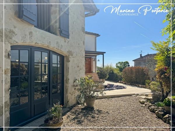 Maison en pierre rénovée – Vue Pyrénées – Terrasse & beaux volumes