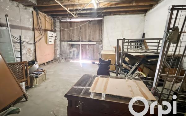 Immeuble à vendre    5 pièces • 121,70 m2 Loriol-sur-Drôme