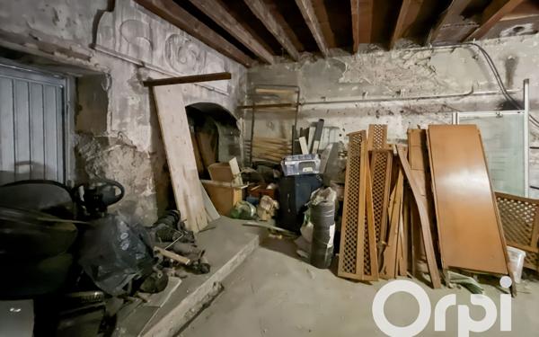 Immeuble à vendre    5 pièces • 121,70 m2 Loriol-sur-Drôme