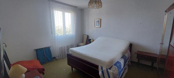 Perpignan (66000) MAISON T5 SUR 600 M2 DE TERRAIN