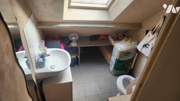 MAISON DE VILLE - A VENDRE - MONTOIRE/ LOIR ( 41800)