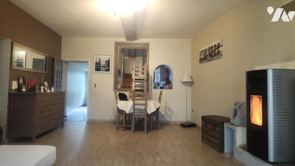 MAISON DE VILLE - A VENDRE - MONTOIRE/ LOIR ( 41800)