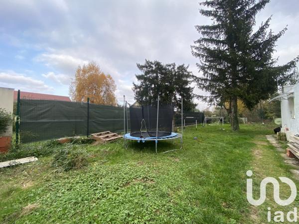 Maison traditionnelle 7 pièces de 158 m² à Moissy-Cramayel (77550)