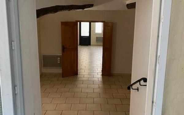 Maison à vendre    2 pièces •  Paulhan