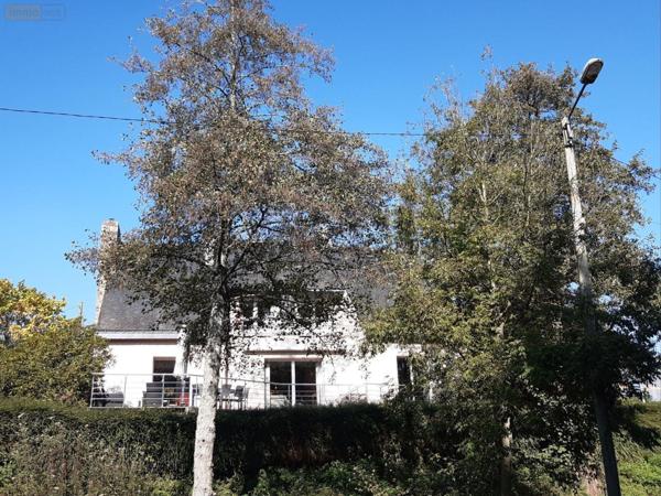 Maison individuelle à vendre à Pontivy dans le Morbihan (56300), ref : 063-440