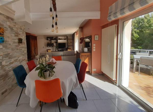 Maison individuelle à vendre à Pontivy dans le Morbihan (56300), ref : 063-440