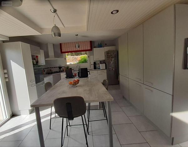 Maison individuelle à vendre à Pontivy dans le Morbihan (56300), ref : 063-440