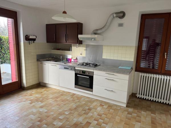 belle maison de village situer au centre de la commune de Drumettaz