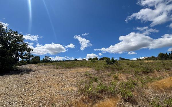 Terrain à vendre    Embres-et-Castelmaure