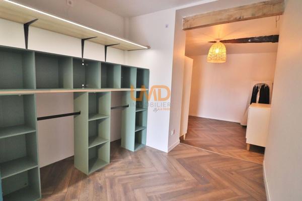 Saint Maximin – Maison de ville rénovée – Terrasse 27m2 – Garage