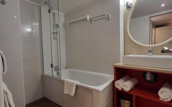 Appartement à vendre    1 pièce • 30,10 m2 Biarritz