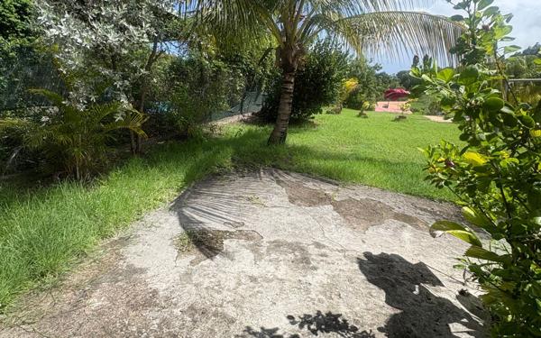 Maison à vendre    4 pièces •  Sainte-Anne