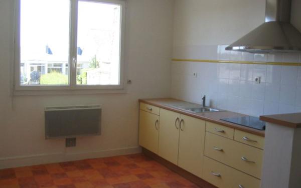 Appartement à louer    3 pièces • 54,80 m2 Landivisiau