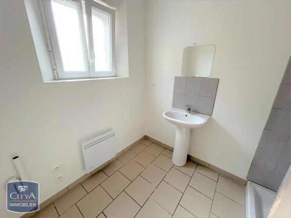 Maison à louer 3 pièces 77.7m² Toulis-et-Attencourt (02250)
