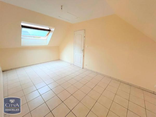 Appartement à louer 2 pièces 42.89m² Toulis-et-Attencourt (02250)