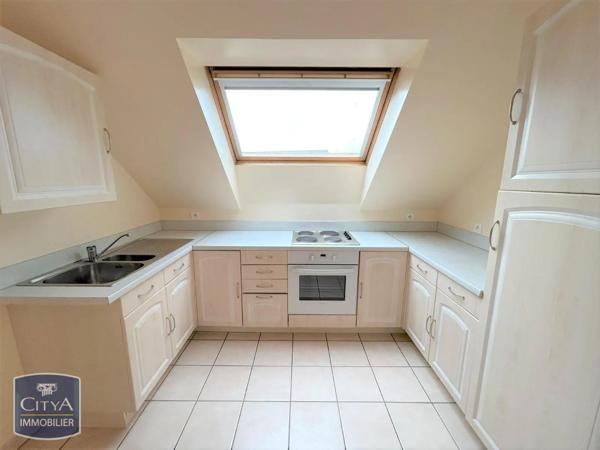 Appartement à louer 2 pièces 42.89m² Toulis-et-Attencourt (02250)