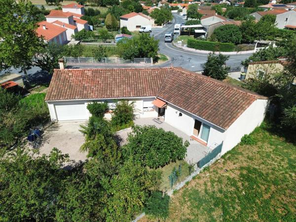 Maison à AUSSILLON, 81200 - 5 pièces 118m²