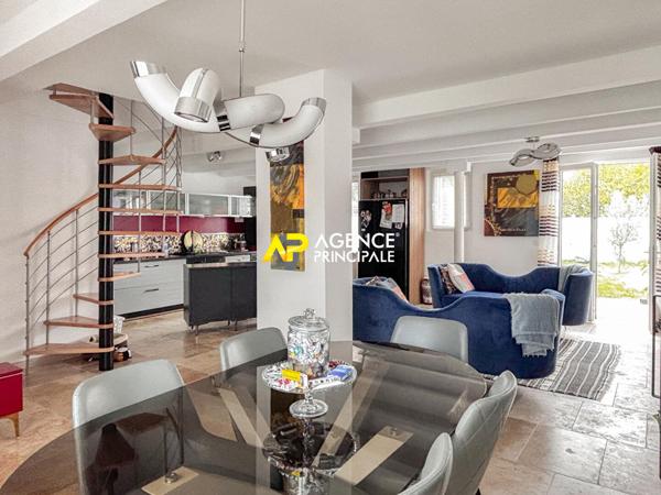 Sartrouville - Union - Maison 6 pièces 141.50 m2 €598 500 ** - Référence 9513