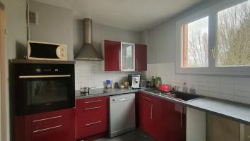 TRES BEL APPARTEMENT DE 90 M² HAB AVEC 3 CHAMBRES DANS RESIDENCE DE STANDING PROCHE CENTRE AU 2ème ETAGE Beauvais (60000)