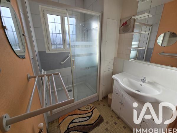 Maison à vendre 5 pièces 94 m² Saint-Genou