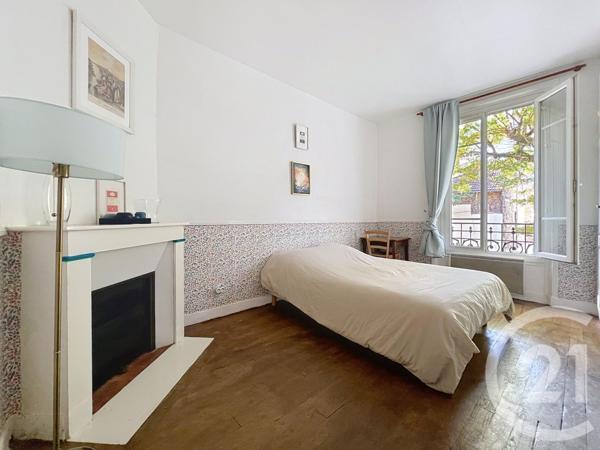 Appartement F3 à vendre  3 pièces - 53 m2 LE RAINCY - 93