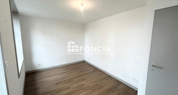 Location Appartement 4 pièces 88.8 m² - Saint-étienne 42000