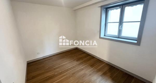 Location Appartement 4 pièces 88.8 m² - Saint-étienne 42000