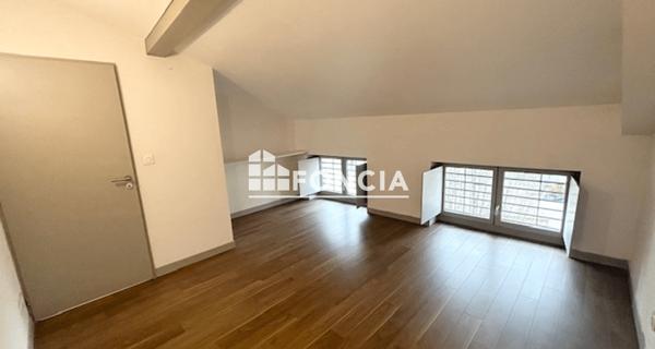 Location Appartement 4 pièces 88.8 m² - Saint-étienne 42000