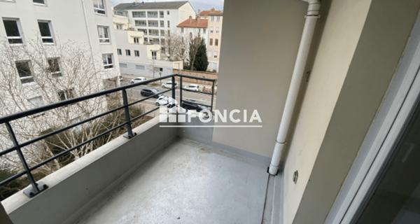 Location Appartement 3 pièces 68.28 m² - Lyon 69009