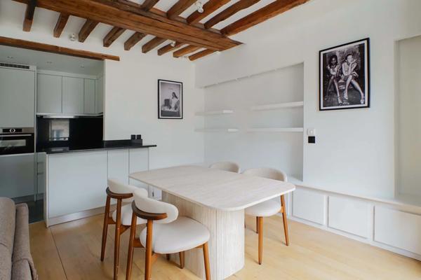 Appartement Paris 7e - RUE DU BAC