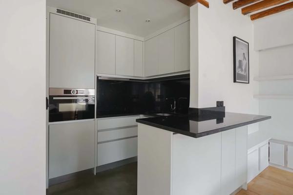 Appartement Paris 7e - RUE DU BAC