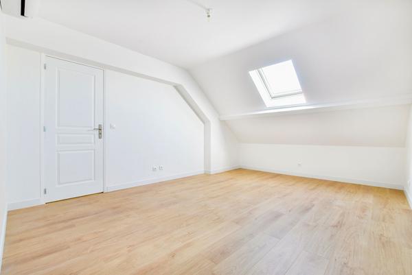 Appartement triplex standing Melun 6 pièce(s) 122 m2