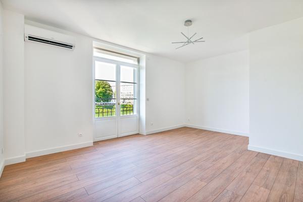 Appartement triplex standing Melun 6 pièce(s) 122 m2