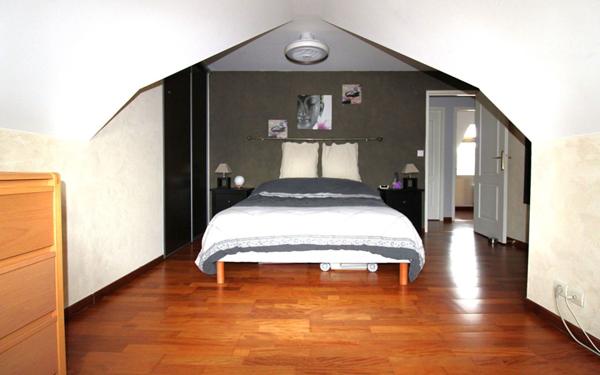 Maison à vendre    5 pièces •  Jouy-le-Châtel