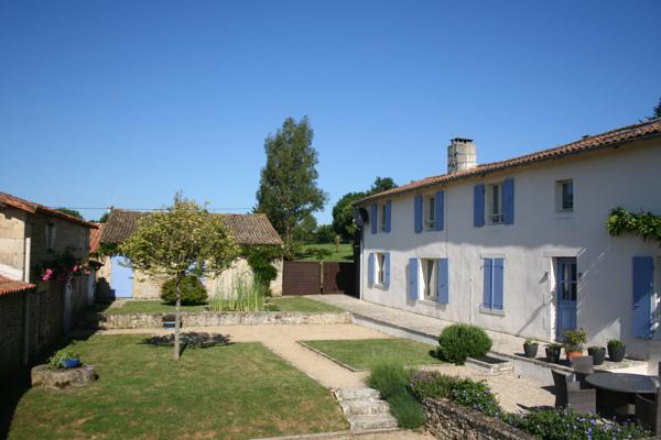 Maison à vendre à Saint-Christophe-sur-Roc (79220) - Deux-Sèvres