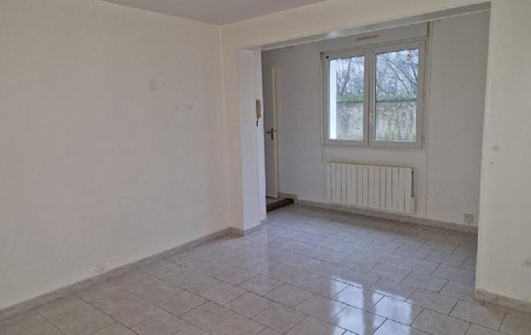 Vente Immeuble La loupe   