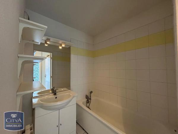 Appartement à louer 2 pièces 44.77m² L'Aigle (61300)