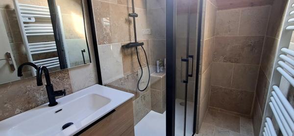 Maison entièrement rénovée à Sarrancolin