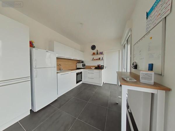 Appartement à vendre à Saint-Cyr-sur-Loire dans l'Indre-et-Loire (37540), ref : 37107-28