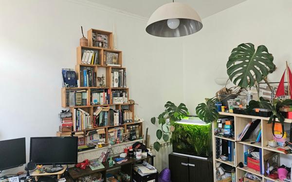 Appartement à vendre    3 pièces • 57 m2 Salon-de-Provence