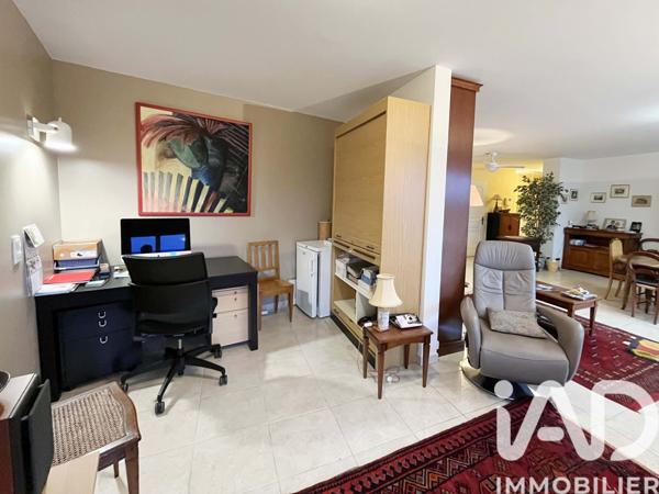 Appartement à vendre 4 pièces 126 m² Saint-Genis-Pouilly