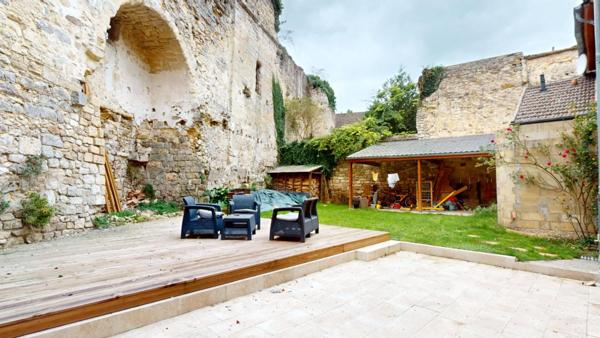 BÂTISSE ATYPIQUE 190 M2 PRIX 315 000