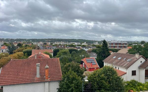 Appartement à vendre    4 pièces • 85,53 m2 La Varenne - Saint-Maur-des-Fossés