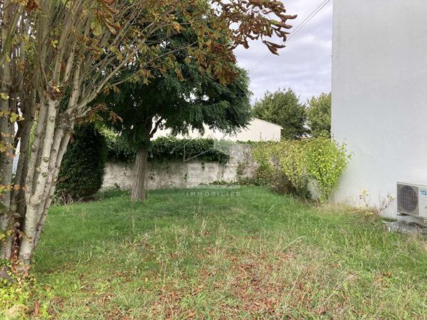 Maison La Rochelle , 4 chambres, garage.