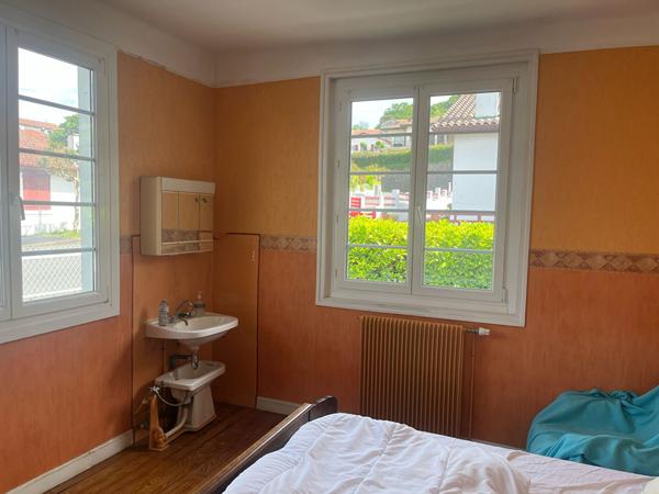 Maison Hasparren 6 pièce(s) 130 m2