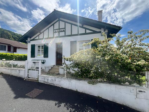 Maison Hasparren 6 pièce(s) 130 m2