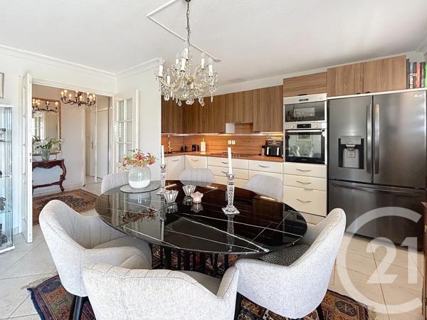 Appartement F3 à vendre  3 pièces - 70,25 m 2   MANDELIEU LA NAPOULE  - 06