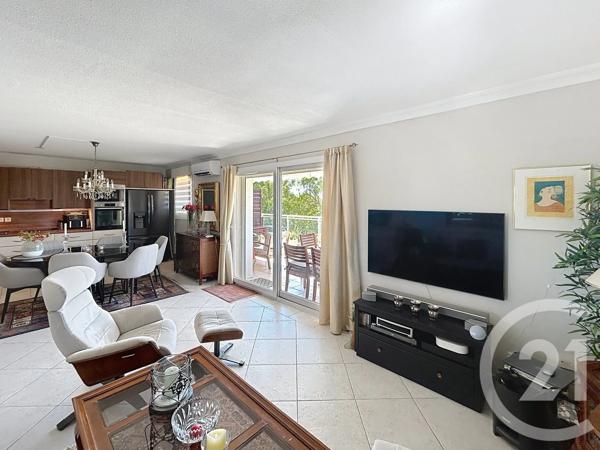Appartement F3 à vendre  3 pièces - 70,25 m 2   MANDELIEU LA NAPOULE  - 06